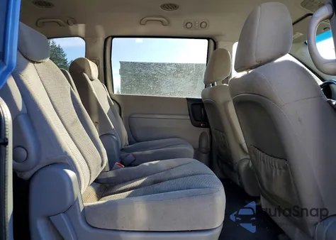 2008 Kia Sedona z USA, uszkodzony, nr VIN KNDMB133586257820